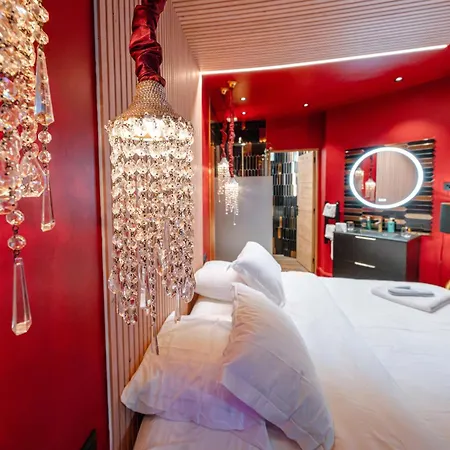 Jacuzzi & Sauna - Or Norme By Le Douze - *