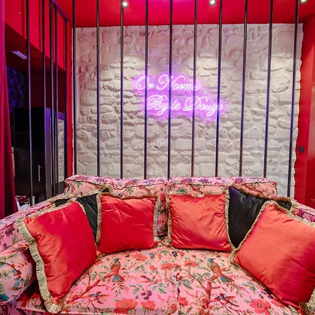 Jacuzzi & Sauna - Or Norme By Le Douze - Motel para Casais *