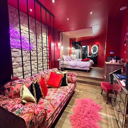 Love hôtel Jacuzzi&sauna Privatifs - - Or Norme By Le Douze Paris