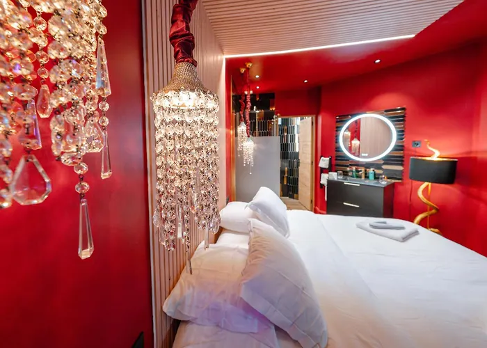 Jacuzzi & Sauna - Or Norme By Le Douze - *