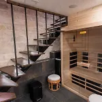 Jacuzzi & Sauna Privatifs - - Or Norme By Le Douze Hodinový hotel *